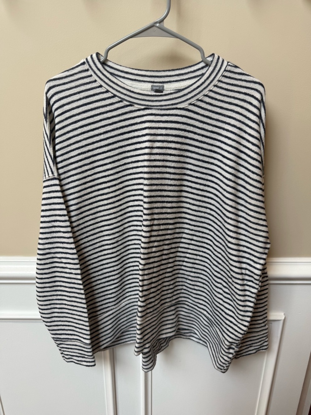 aerie Black & White Striped Crewneck Sweater